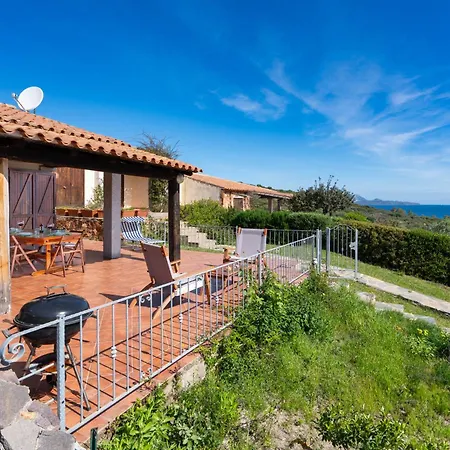 Villino Molara A San Teodoro Holiday home *